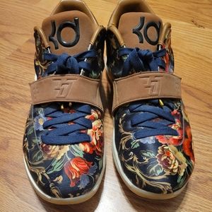 KD 7 EXT QS 'Floral' 2015
